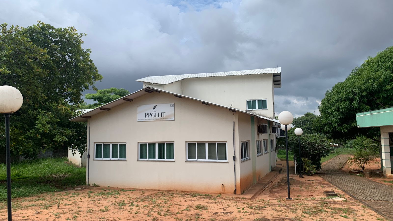 UFNT abre seleção com vagas para Mestrado e Doutorado em Linguística e Literatura