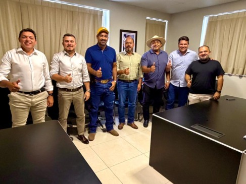 Em reunião coordenada por Sandoval, Solidariedade se articula para montar nominata competitiva