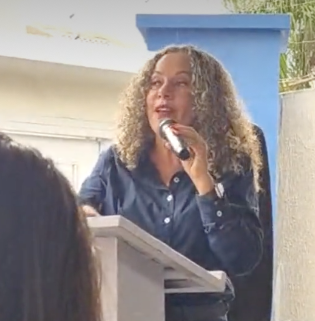 Elogiada por gestão e ao lado de Wanderlei, Josi cutuca Laurez relembrando episódio lamentável da época de campanha: “disse que eu não tinha condição de ser prefeita por ser mulher e velha” Elogiada por gestão e ao lado de Wanderlei, Josi cutuca Laurez relembrando episódio lamentável da época de campanha: “disse que eu não tinha condição de ser prefeita por ser mulher e velha”