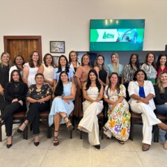 Encontro com primeiras-damas e gestoras municipais articula cria&ccedil;&atilde;o de comit&ecirc; voltado para a Assist&ecirc;ncia Social