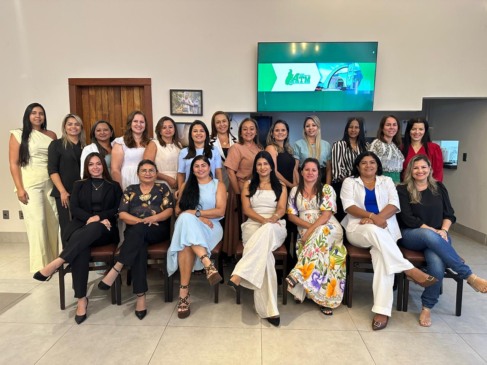 Encontro com primeiras-damas e gestoras municipais articula criação de comitê voltado para a Assistência Social