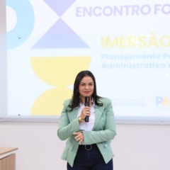 Secret&aacute;ria Anice Moura &eacute; exonerada para&nbsp;tomar posse no concurso p&uacute;blico da Educa&ccedil;&atilde;o de Palmas