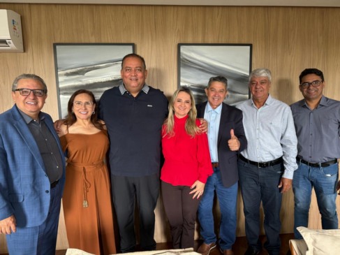 Senador Eduardo Gomes consolida base política no Bico do Papagaio e recebe apoio de lideranças do Tocantins