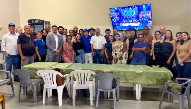 Em reunião com secretariado, Prefeito Kasarin e vice oficializam apoio a Sandoval e dobradinha em Colinas