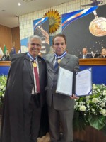 Ex-senador e jurista Jo&atilde;o Costa &eacute; homenageado com Colar do M&eacute;rito Siqueira Campos pelo TCE: &ldquo;momento muito importante na minha vida&rdquo;