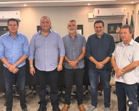 Eduardo Gomes é recebido pelo presidente Amélio e outros deputados na Aleto: “diálogo e fortalecimento das relações institucionais”