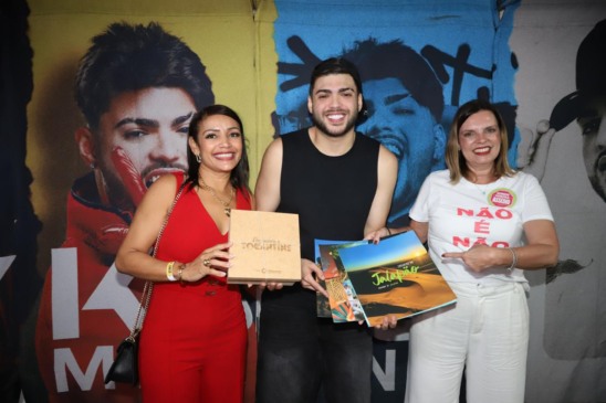 “Não existe festa onde a mulher não se sente segura”, afirma Claudia Lelis ao levantar a bandeira do ‘Não é Não’ no Carnapraça