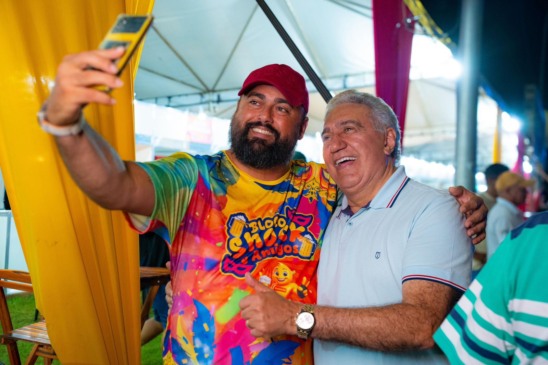 Giro Carnavalesco: Após passar por cinco cidades, Laurez foca em Palmas nesta segunda e terça