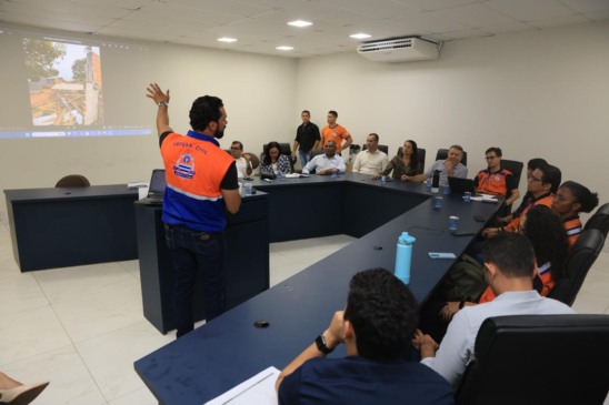 Comitiva da Defesa Civil Nacional chega a Palmas para acompanhar ações adotadas após vendaval no Taquari