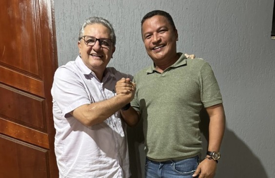Auri e Jair Farias reafirmam parceria e prefeito destaca “apoio total e irrestrito” ao projeto de federal do deputado 