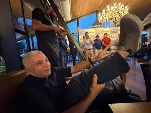 De malas prontas para o Podemos, Amastha esbarra na falta de “carta de alforria” do PSB e brinca: “estou de tornozeleira”