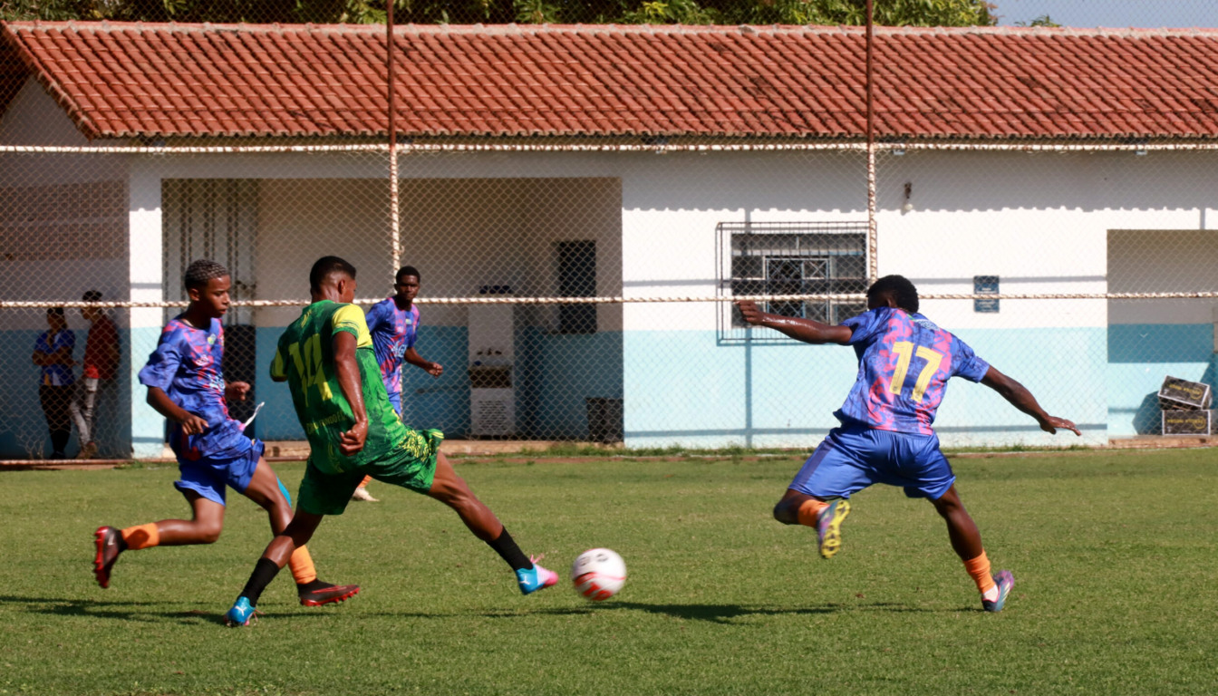 Jogos de futebol de campo serão disputados por oito equipes, nas categorias feminina e masculina - Foto: Divulgação Jogos de futebol de campo serão disputados por oito equipes, nas categorias feminina e masculina - Foto: Divulgação