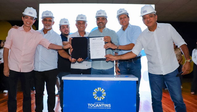 Governador Wanderlei Barbosa assina Ordem de Serviço que autoriza a reforma do Ciretran de Paraíso do Tocantins para modernizar a estrutura e melhorar as condições de atendimento à população - Foto: Aldemar Ribeiro/Governo do Tocantins