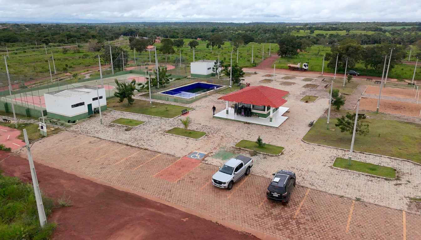 Complexo Poliesportivo Municipal Paulo Venicio Caixeta, em Palmeiras do Tocantins, recebeu investimento de R$ 2,02 milhões do Governo do Tocantins - Crédito: Manuel Albuquerque/Governo do Tocantins Complexo Poliesportivo Municipal Paulo Venicio Caixeta, em Palmeiras do Tocantins, recebeu investimento de R$ 2,02 milhões do Governo do Tocantins - Crédito: Manuel Albuquerque/Governo do Tocantins