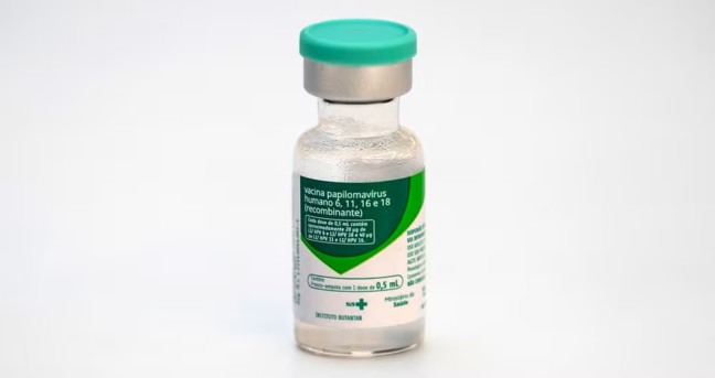 Vacina contra o HPV é disponibilizada gratuitamente no SUS e protege contra diversos tipos de câncer - Foto: Divulgação Internet