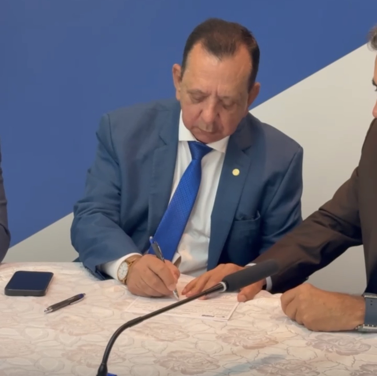 Screenshot Screenshot