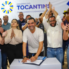 Em Campo Alegre, Governador Wanderlei autoriza investimento de R$ 1,9 milh&atilde;o para constru&ccedil;&atilde;o de 1&ordf; pra&ccedil;a e campo de futebol&nbsp;