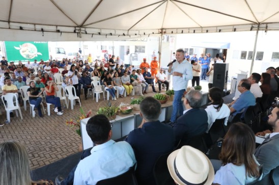 Prefeito Eduardo Siqueira Campos fala sobre a importância da agricultura familiar para Palmas - Foto: Edu Fortes