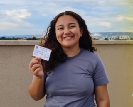 Adolescentes que completam 16 anos até a eleição podem emitir o título de eleitor; veja como fazer