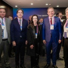 Dorinha e Gomes participam do MWC Barcelona 2026 e acompanham debates globais sobre conectividade, IA e seguran&ccedil;a digital