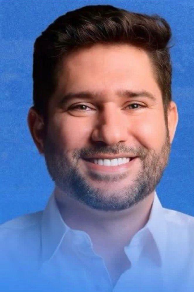 Dança das Cadeiras: Miguel Barros se prepara para assumir na Câmara de Palmas Dança das Cadeiras: Miguel Barros se prepara para assumir na Câmara de Palmas