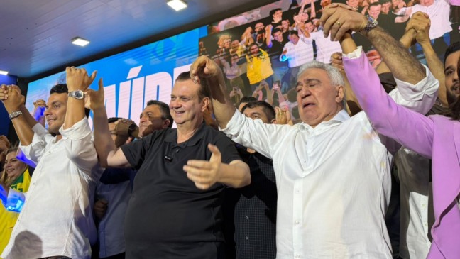 Laurez chora, sobe o tom, diz que recebeu ligação de prefeitos e crava: “Nunca tive medo de enfrentar os poderosos, tenho a fé de Abraão e de Sansão”