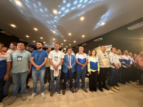 Recados, cobranças e clima tenso marcam evento com vereadores e antecipa temperatura da disputa pré-eleitoral no Tocantins