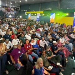 Evento Pr&oacute;-Dorinha e aliados tem megaestrutura, prefeitos no palco e caravanas de v&aacute;rios munic&iacute;pios; Veja os bastidores