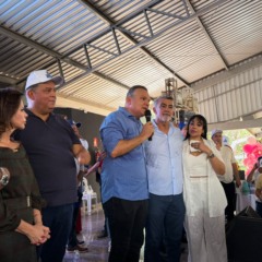 Respeito pol&iacute;tico d&aacute; o tom no anivers&aacute;rio de Janad que recebe Gomes, Gaguim e Dorinha, 4 estaduais e tem momento p&uacute;blico de afago pol&iacute;tico e de gratid&atilde;o dos Valcari com Am&eacute;lio