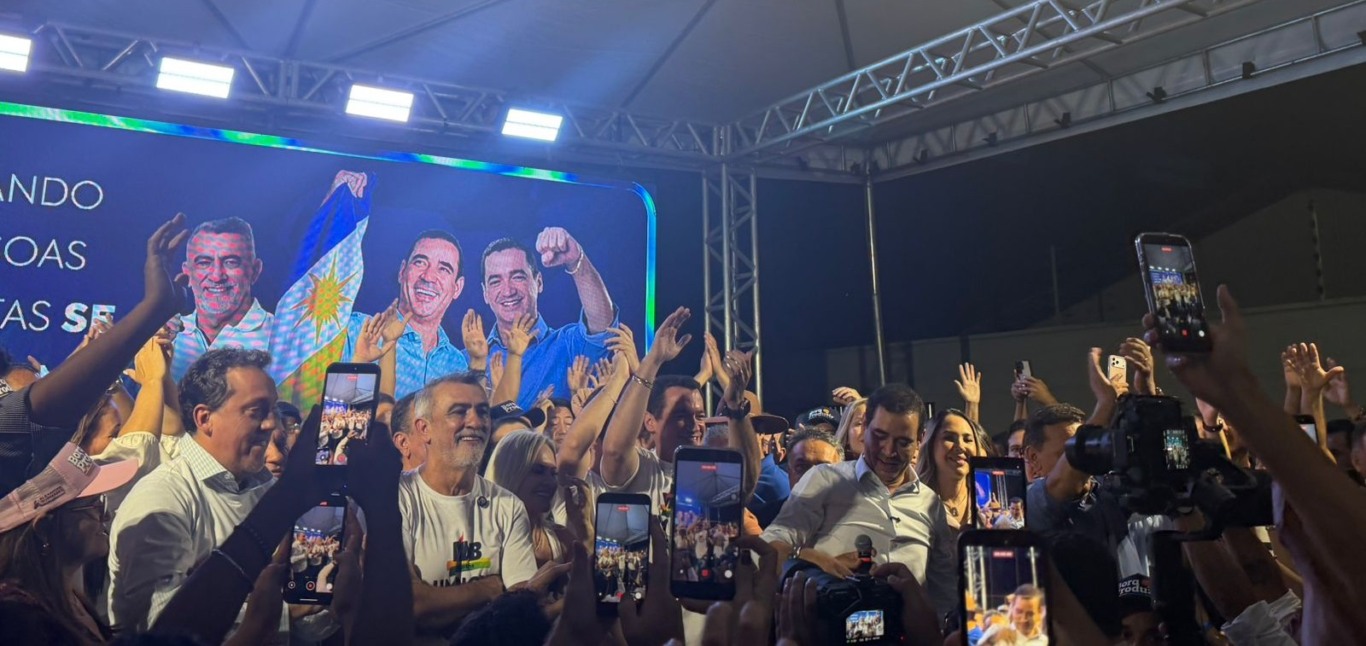 Novos filiados! Olyntho e Valdemar vestem a camisa do MDB e defendem força do grupo: “aqui ninguém brinca em serviço” Novos filiados! Olyntho e Valdemar vestem a camisa do MDB e defendem força do grupo: “aqui ninguém brinca em serviço”