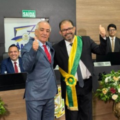 Emo&ccedil;&atilde;o marca a ren&uacute;ncia de Salom&atilde;o em Dian&oacute;polis; Vice assume com compromisso de lealdade; Veja como foi!