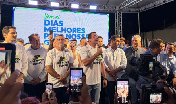 Ao receber Amélio e mais três de mandato no MDB, Alexandre Guimarães vai para cima do grupo Palaciano e acena: “aqui cabe Ataídes, Laurez e toda a história do Tocantins”