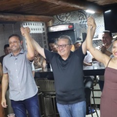Prefeito de Augustin&oacute;polis oficializa apoio a Jair Farias para Federal: &ldquo;vamos dar maioria absoluta para o senhor aqui"