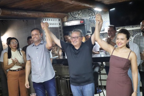 Prefeito de Augustinópolis oficializa apoio a Jair Farias para Federal: “vamos dar maioria absoluta para o senhor aqui"