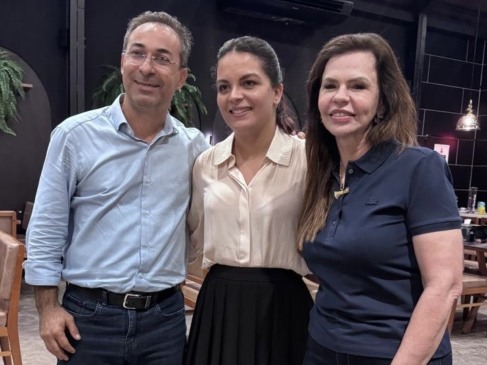 Crescem cotações em torno de Ana Paula, primeira-dama de Araguaína para ser vice de Dorinha, diz grupo político de Wagner