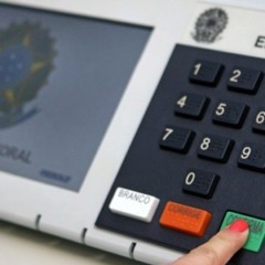 Desigualdade no fundo eleitoral ainda limita campanhas femininas