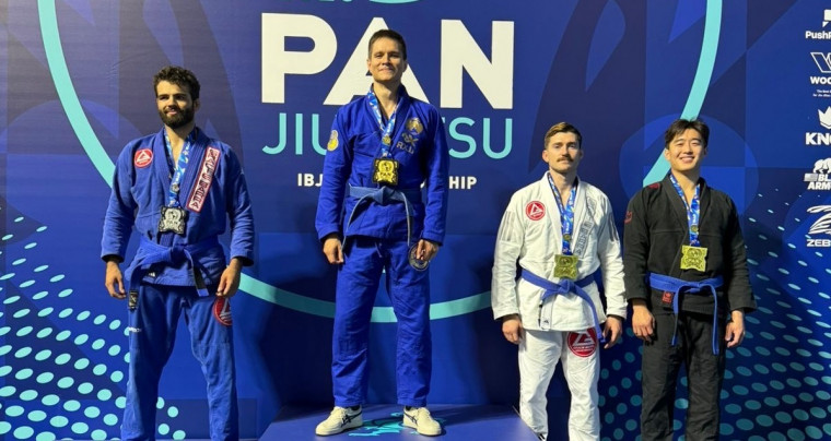 Guilherme Molina conquista ouro e prata no Pan IBJJF 2026 - Foto: Divulgação Guilherme Molina conquista ouro e prata no Pan IBJJF 2026 - Foto: Divulgação