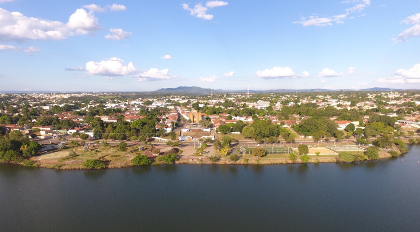 Bairros de Porto Nacional têm abastecimento de água afetado após rompimento de adutora Bairros de Porto Nacional têm abastecimento de água afetado após rompimento de adutora