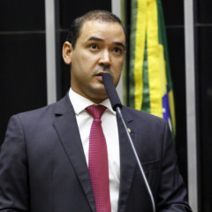 Vicentinho J&uacute;nior
