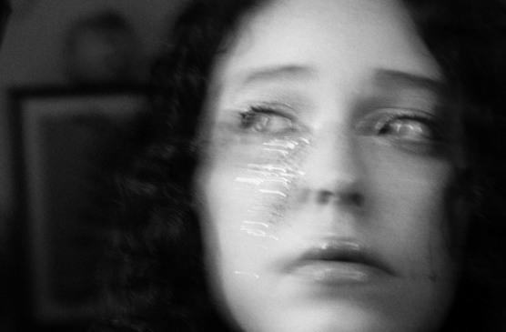 Vencedora do Festival de Compositoras do Tocantins, Fernanda Hofmann lança single que transforma amor sem resposta em música