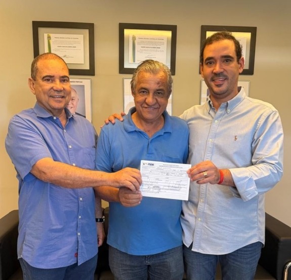 PSDB de Vicentinho comemora filiações de Antônio Jorge, Hider Alencar e dois ex comandantes da PM