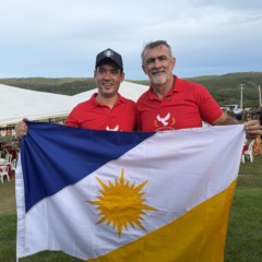 Com Am&eacute;lio, Vicentinho Jr recebe populares e aliados pol&iacute;ticos na Folia do Divino; Dupla afirma que pr&eacute; campanha ser&aacute; com  &ldquo;farofa, um frito e botina no p&eacute;&rdquo;