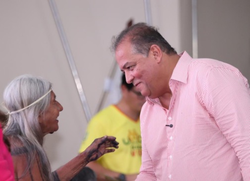 Senador Eduardo Gomes destaca ações em prol dos povos indígenas no Tocantins, com projetos de produção sustentável e Universidade da Maturidade em Tocantínia