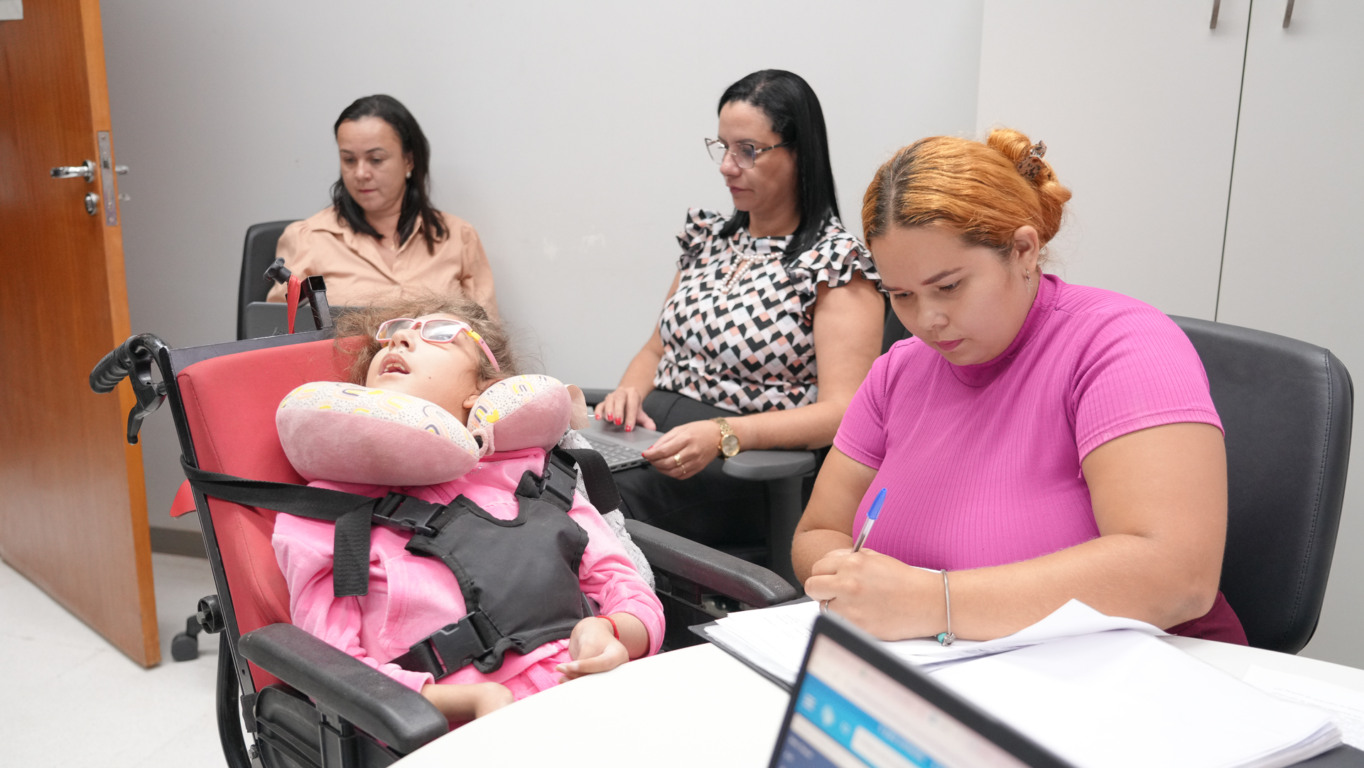Mutirão de audiência transforma espera em acordo e devolve esperança a famílias tocantinenses