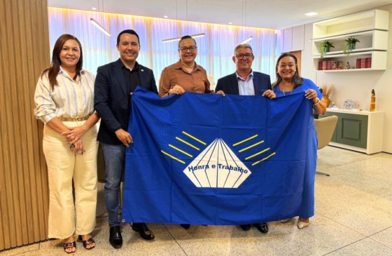 Prefeito Big Jow visita nova secretária da Seduc e frisa importância das parcerias em favor da Educação