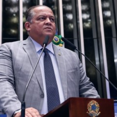 Senador Eduardo Gomes apresenta voto de pesar por Oscar Schmidt e destaca legado histórico: “o gigante do basquete”