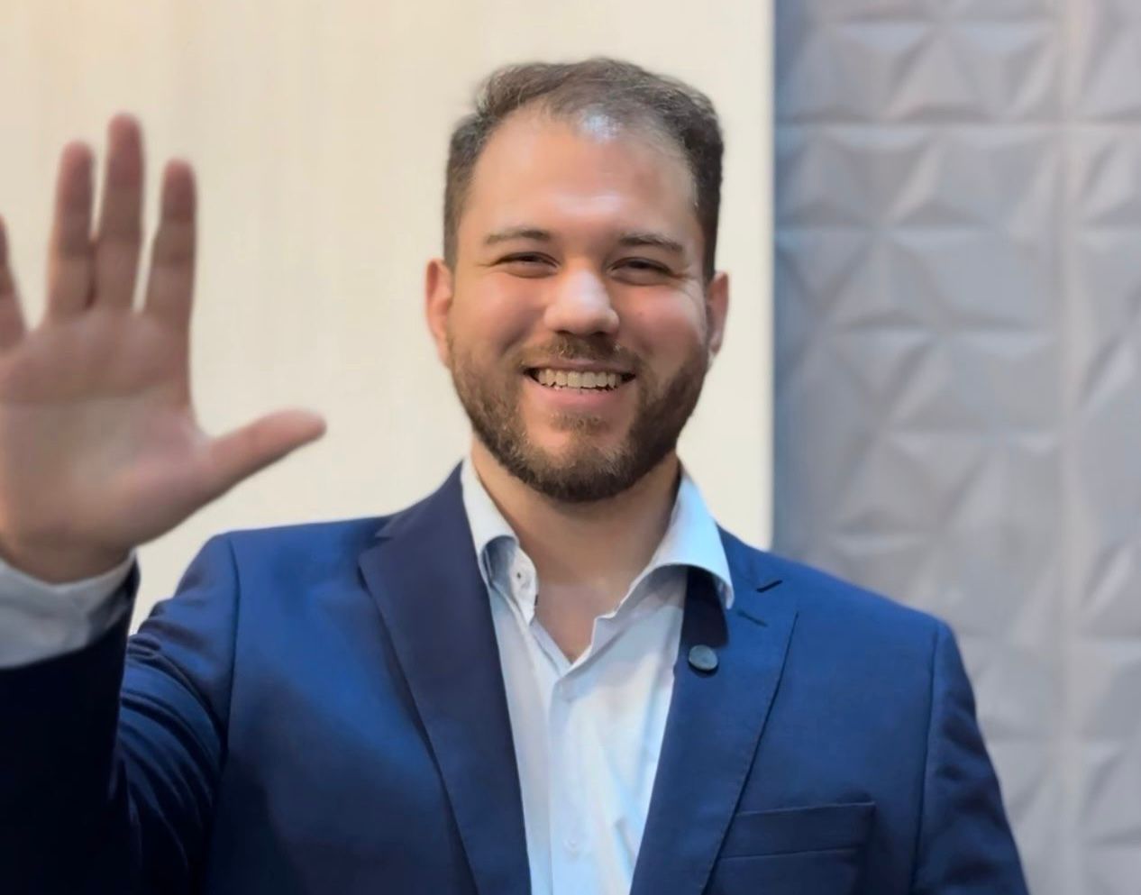 Quem é Henrique Martins, o evangélico que pode ser uma surpresa eleitoral na disputa de federal Quem é Henrique Martins, o evangélico que pode ser uma surpresa eleitoral na disputa de federal