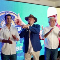 PSD lan&ccedil;a Carlesse ao Senado com discursos &aacute;cidos, alfinetada e &ldquo;inje&ccedil;&atilde;o de &acirc;nimo&rdquo; no grupo: &ldquo;Na qualidade temos o melhor grupo pol&iacute;tico para disputar&rdquo;