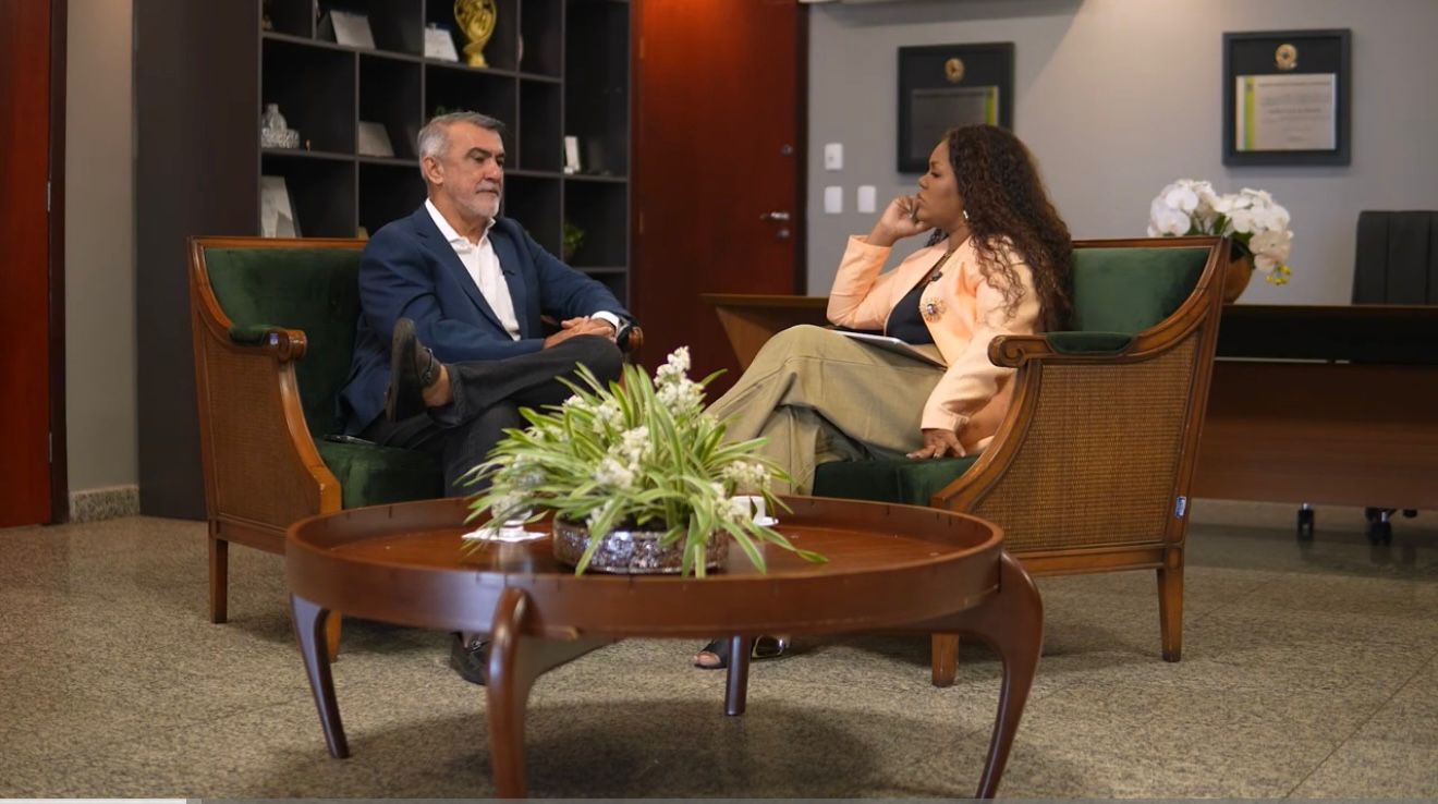 “DE FRENTE COM MAJU”: Por que vice do Vicentinho e não da Dorinha e por que não aceitou disputar o Senado na chapa governista? Veja o que diz Amélio! “DE FRENTE COM MAJU”: Por que vice do Vicentinho e não da Dorinha e por que não aceitou disputar o Senado na chapa governista? Veja o que diz Amélio!