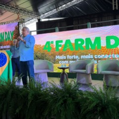 Farm Day: Laurez opta por comparar educa&ccedil;&atilde;o do Tocantins com Goi&aacute;s e a exaltar Caiado em evento com foco no agro